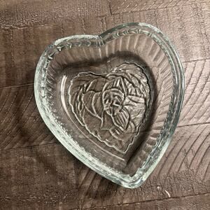 vintage Homco heart-shaped glass candy dish trinket box